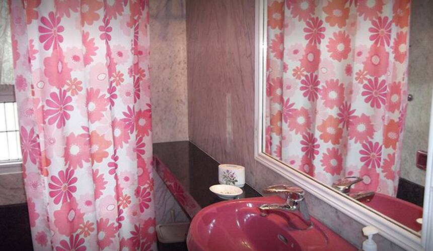 Aashiyan Bed and Breakfast, New Delhi 5